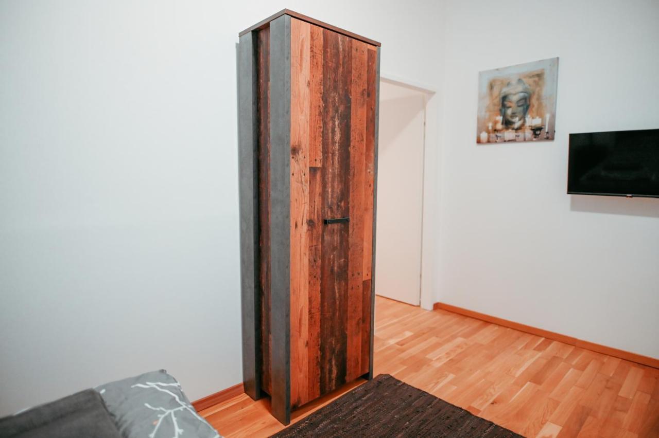 Apartament 4